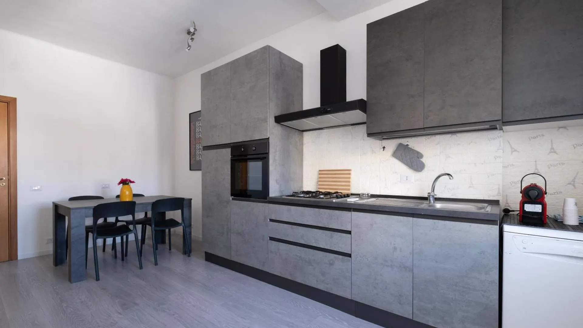 Appartamento Almacla Bari 0*,  Italia